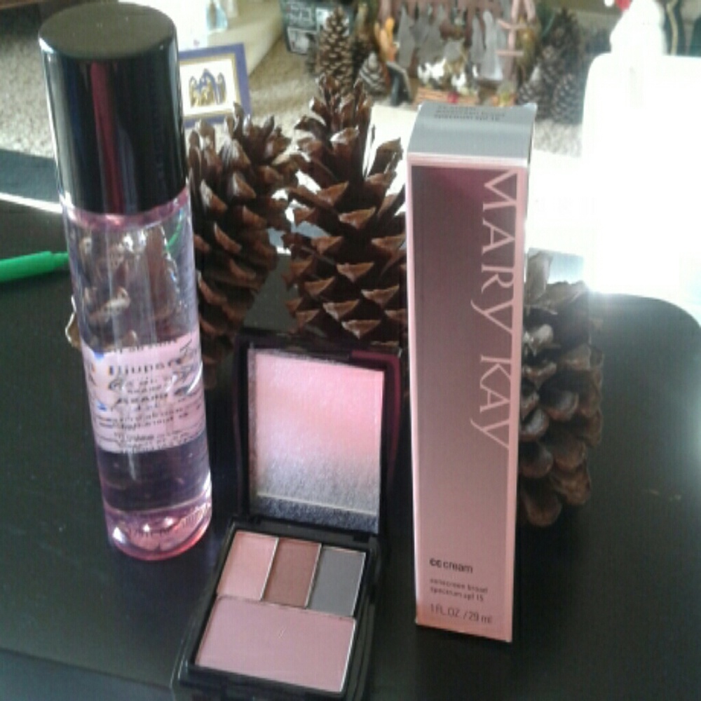 24 BIG SALE maryKay new - Picture 2 of 2